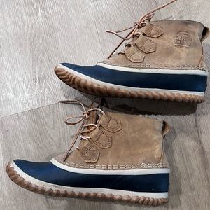 SOREL Out and About. Size 7.5 women’s. Good used condition.